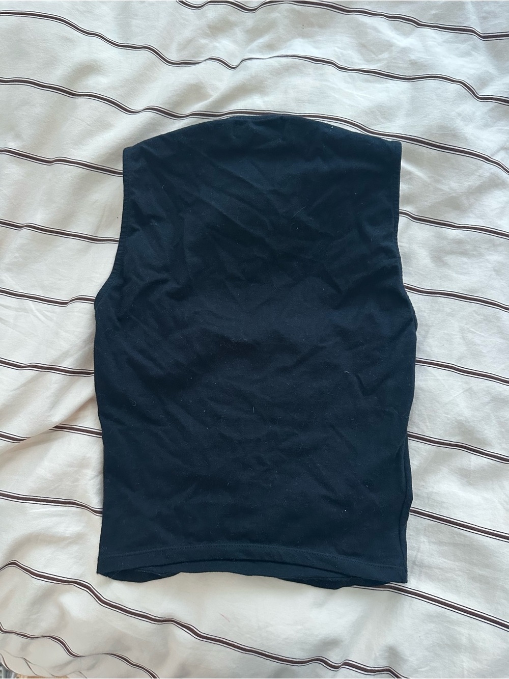 Motel Rocks Bow Detail Tank - Picture 2 of 2